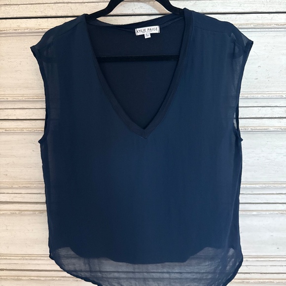 Kylie Paige Dress/Casual Top - Picture 1 of 6